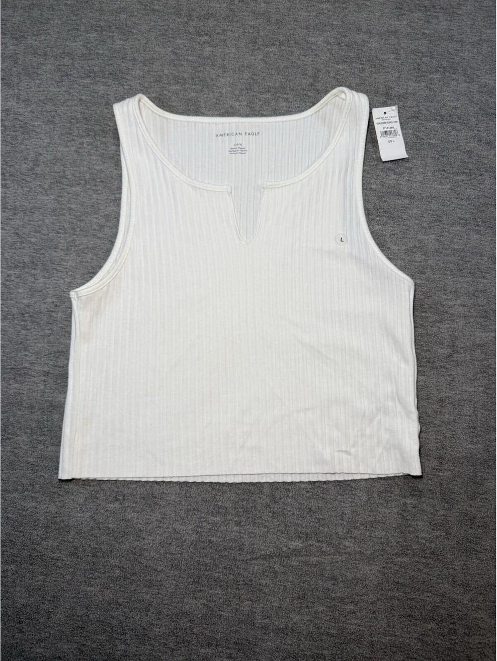 NEW WITH TAGS American Eagle Outfitters Women’s Crop Top-Large/White